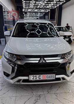 ميتسوبيشي اوتلاندر